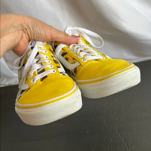 Vans Yellow and Black Sunflower Checkered Old Skool Sneakers 9.5 - Picture 10 of 10